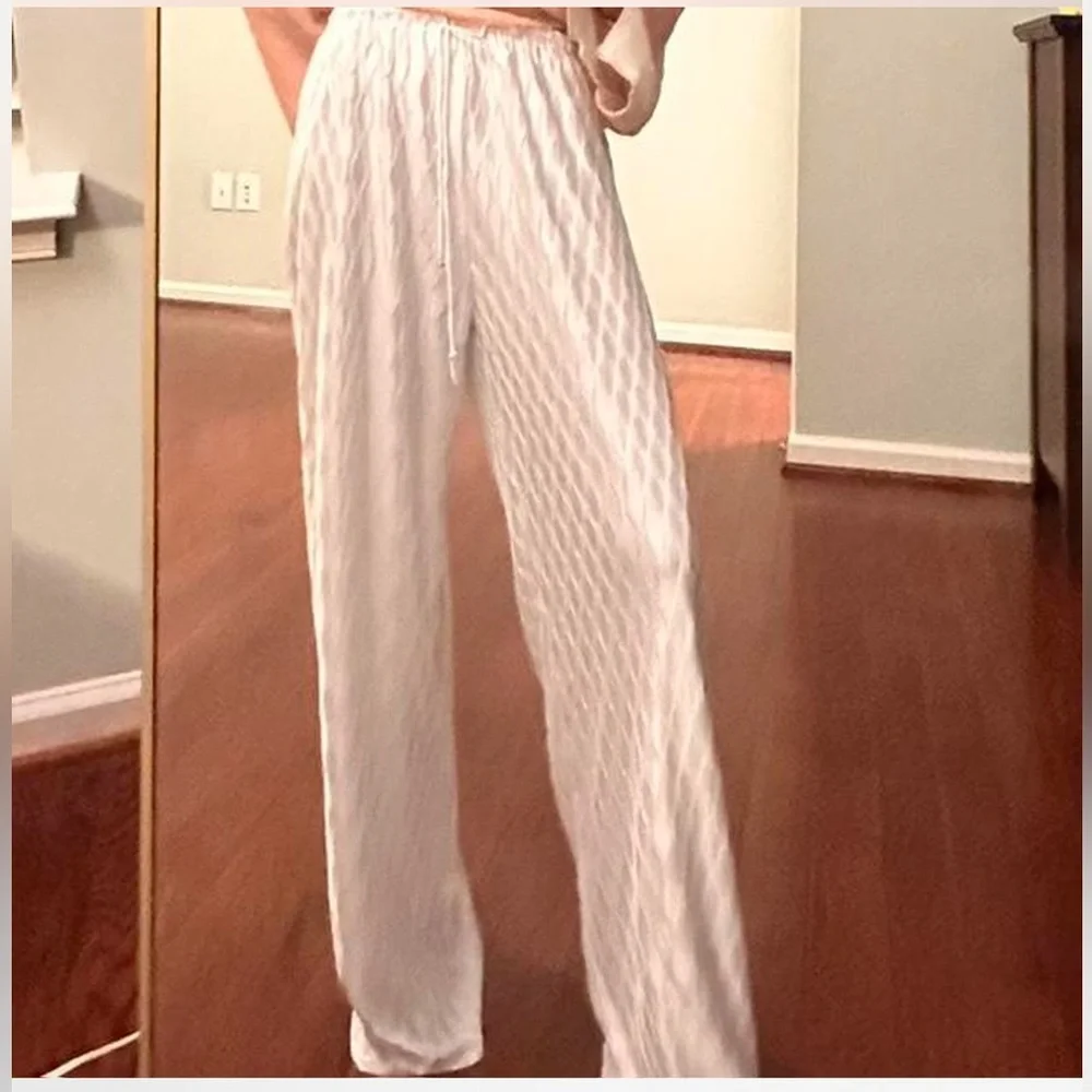 White Textured Lounge Pants - Picture 1 of 5